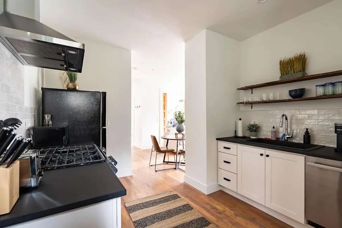 Stay Portland - The Calin & Magnifique Suite - Nw 23Rd Wonder 0*,  Stati Uniti
